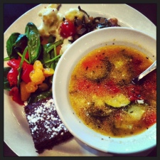 "Nothing better than lunch at the #Marist #ValleyCafe on a cold winter day" @ejane27